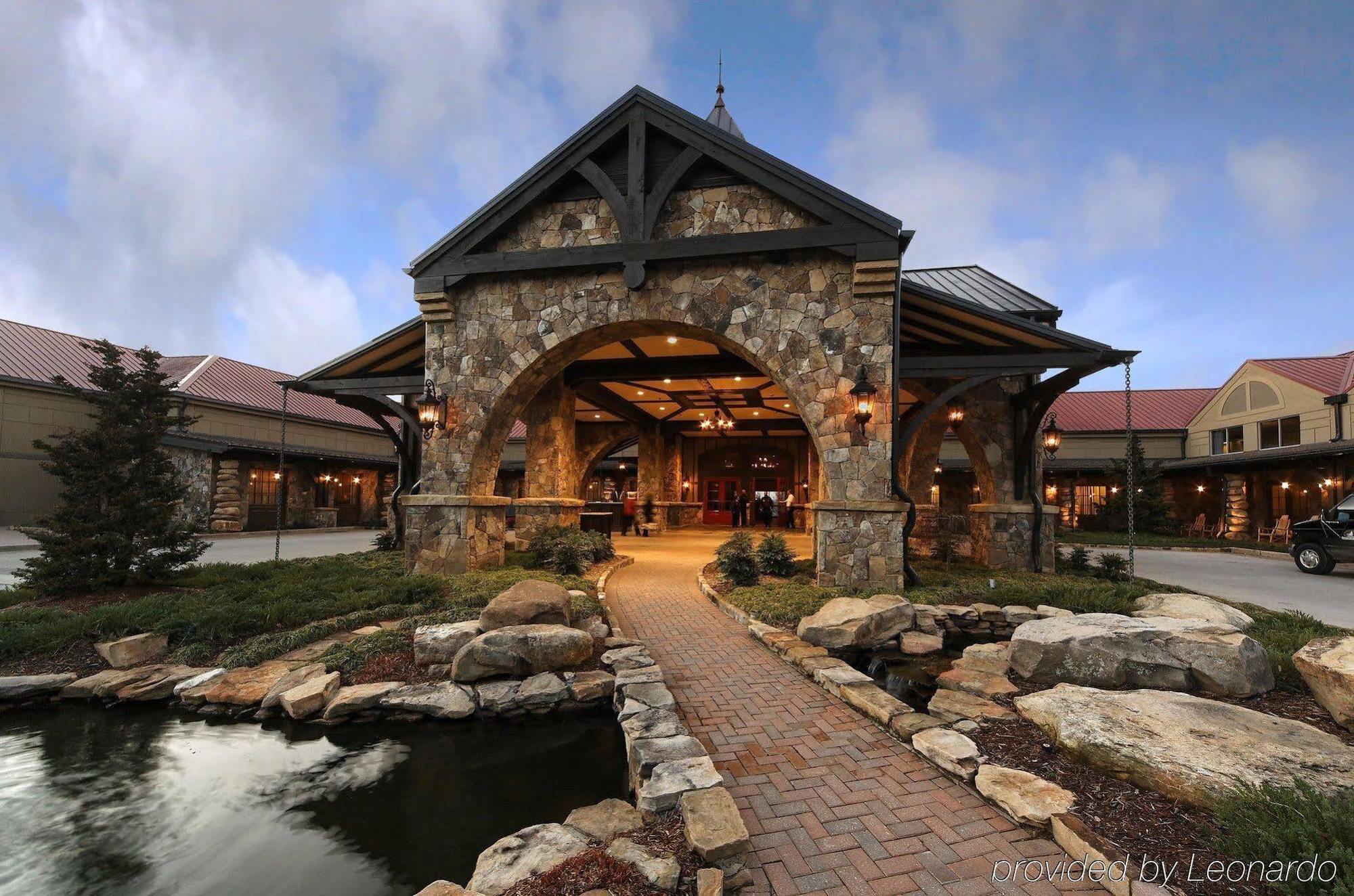 Lanier Islands Legacy Lodge Buford Exterior photo